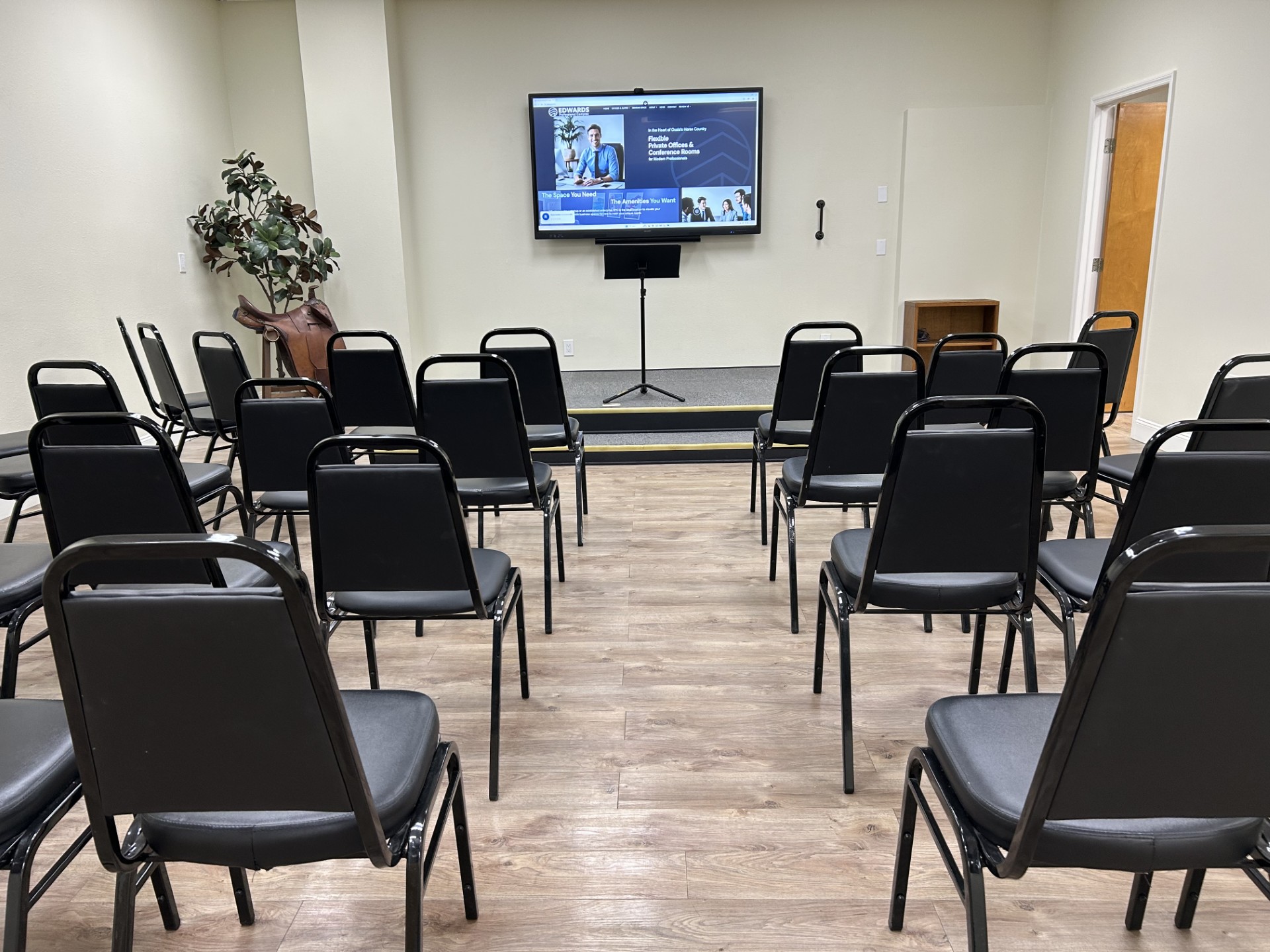 Edwards Professional Complex announces Edwards Professional Complex Enhances Facilities with State-of-the-Art Interactive Display System