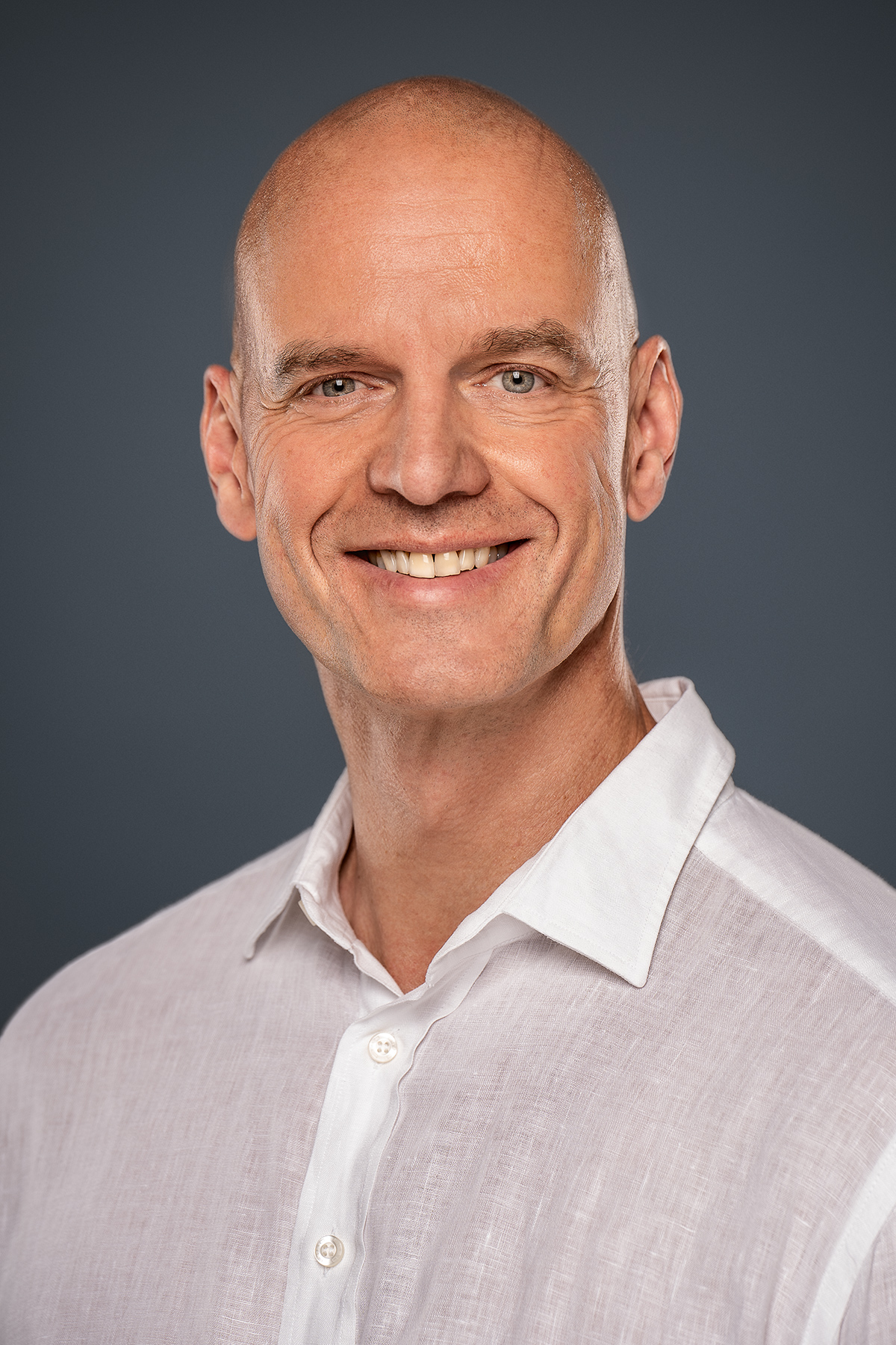 Psychologie Berlin's Dr. Dirk Stemper Announces New Book: The Vagus Nerve: Why You Don’t Need a Reset – Real Neuromodulation for Exhaustion, Trauma, and Long COVID