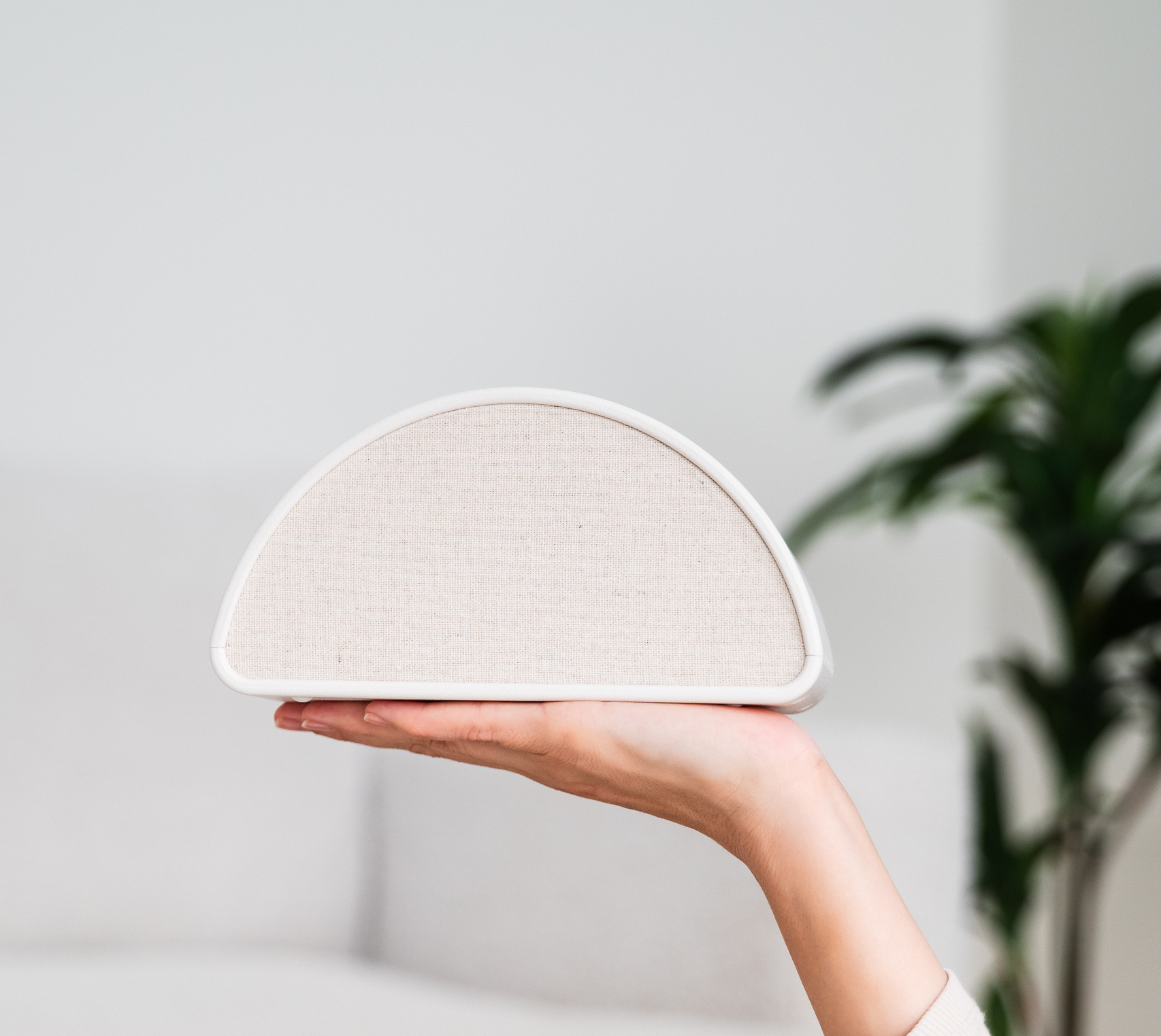 The Cot and Cradle Company Announces Global Launch of Award-Winning Baby Sleep Machine, Shushiie®