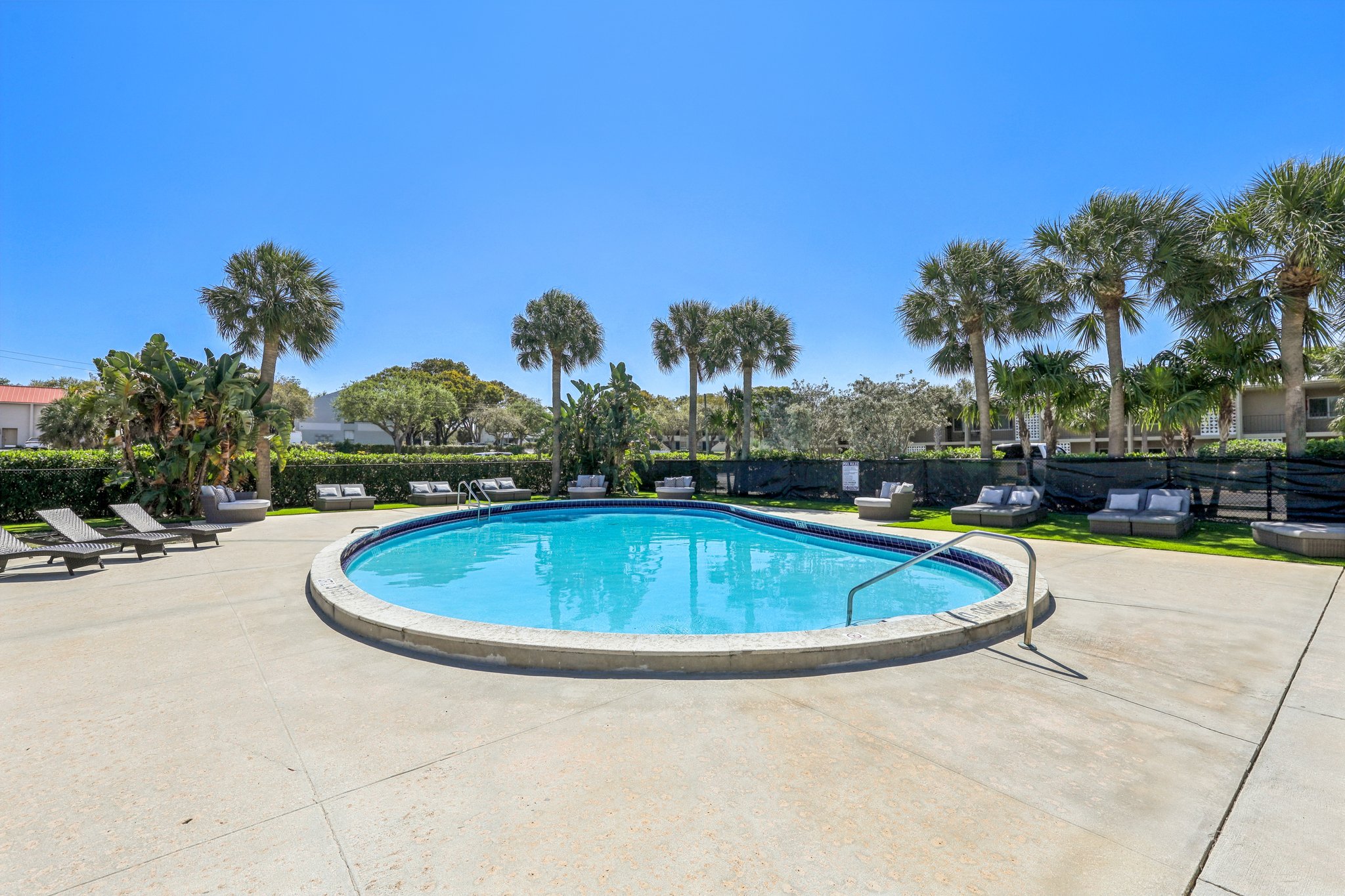 Cynthia Gardens Announces Growing Interest in Established Boca Raton Apartment Community