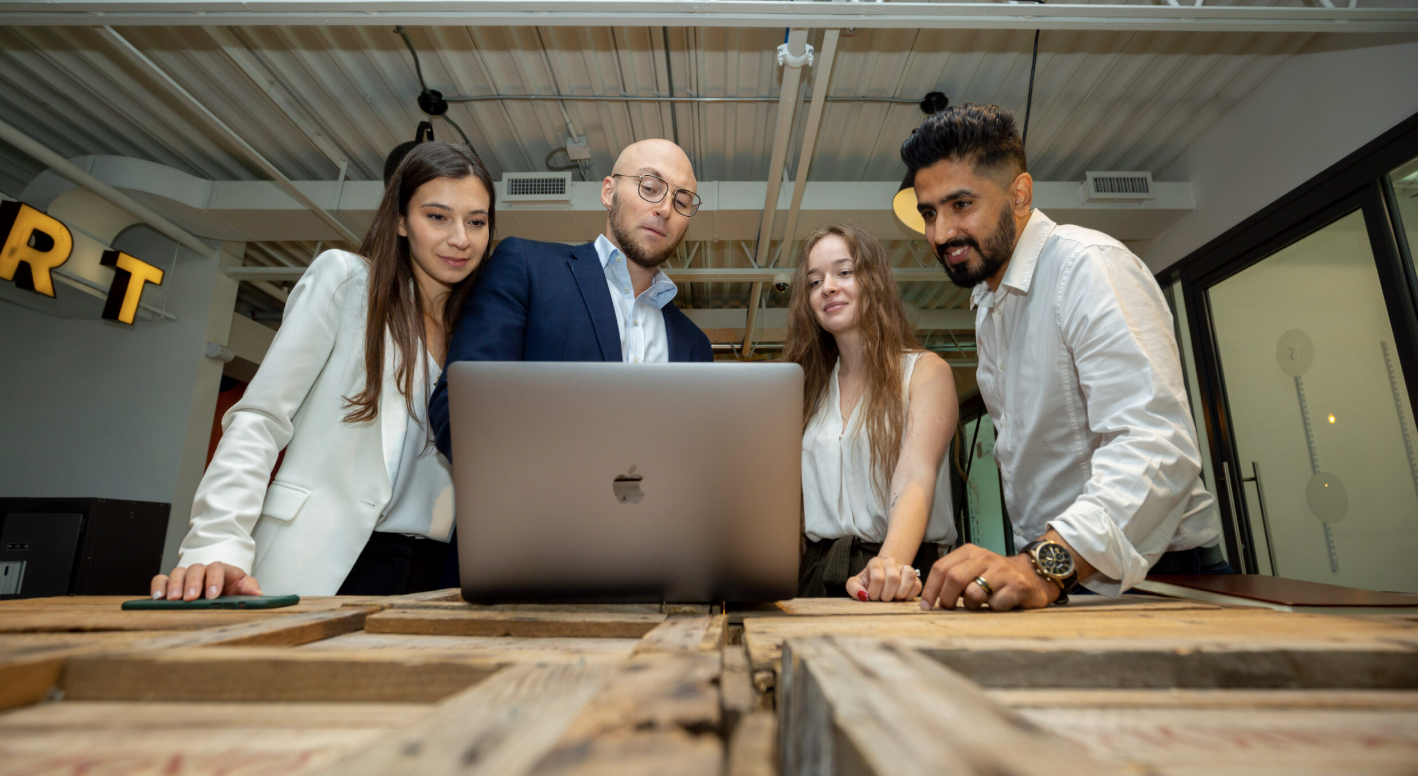 dNovo Group Named One of Canada's Leading SEO Companies for 2026