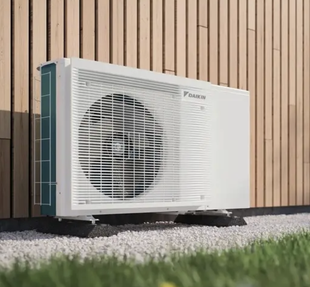 UK Heat Pump Servicing Reports 250% Increase in Heat Pump Breakdowns Ahead of Winter
